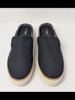 Toms Sunrise Mule-Style Sneakers, Black Canvas, Size 6.5